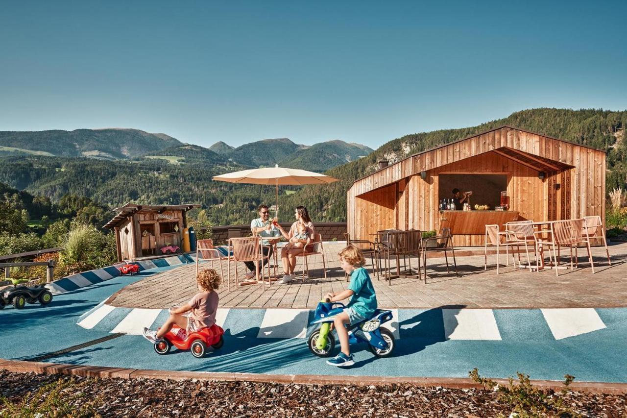 Falkensteiner Family Resort Lido Superior Chienes Esterno foto